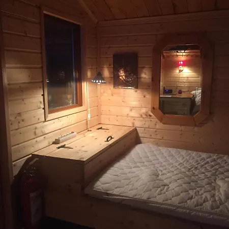 Birk Bed & Birds Svanvik