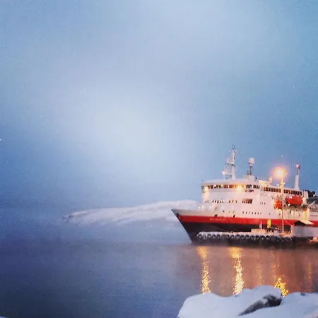 Birk Bed & Birds Svanvik